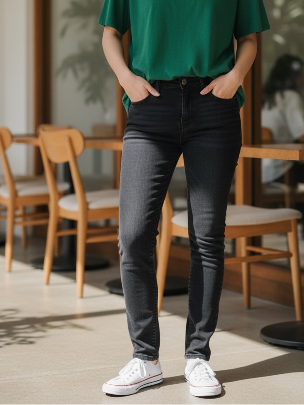 American Eagle Next Level Skinny Jeans Women’s 0 Short Black Mid Rise Stretch
